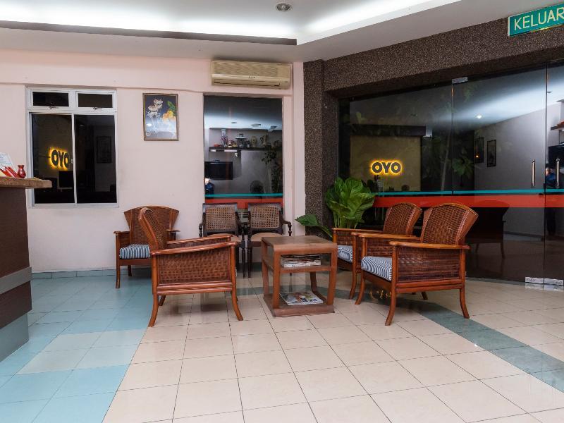 โอโย 44036 โฮเต็ล เดอ เปอร์ดานา ฮิลล์ Hotel บาตู ปาฮัท ภายนอก รูปภาพ